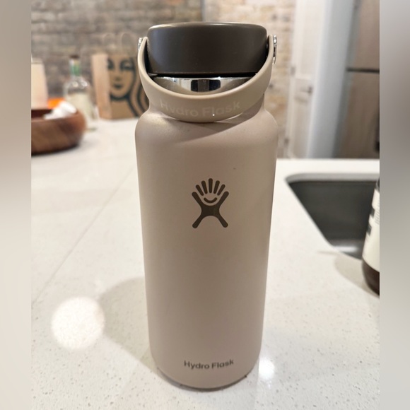 Hydro Flask - Picture 1 of 1
